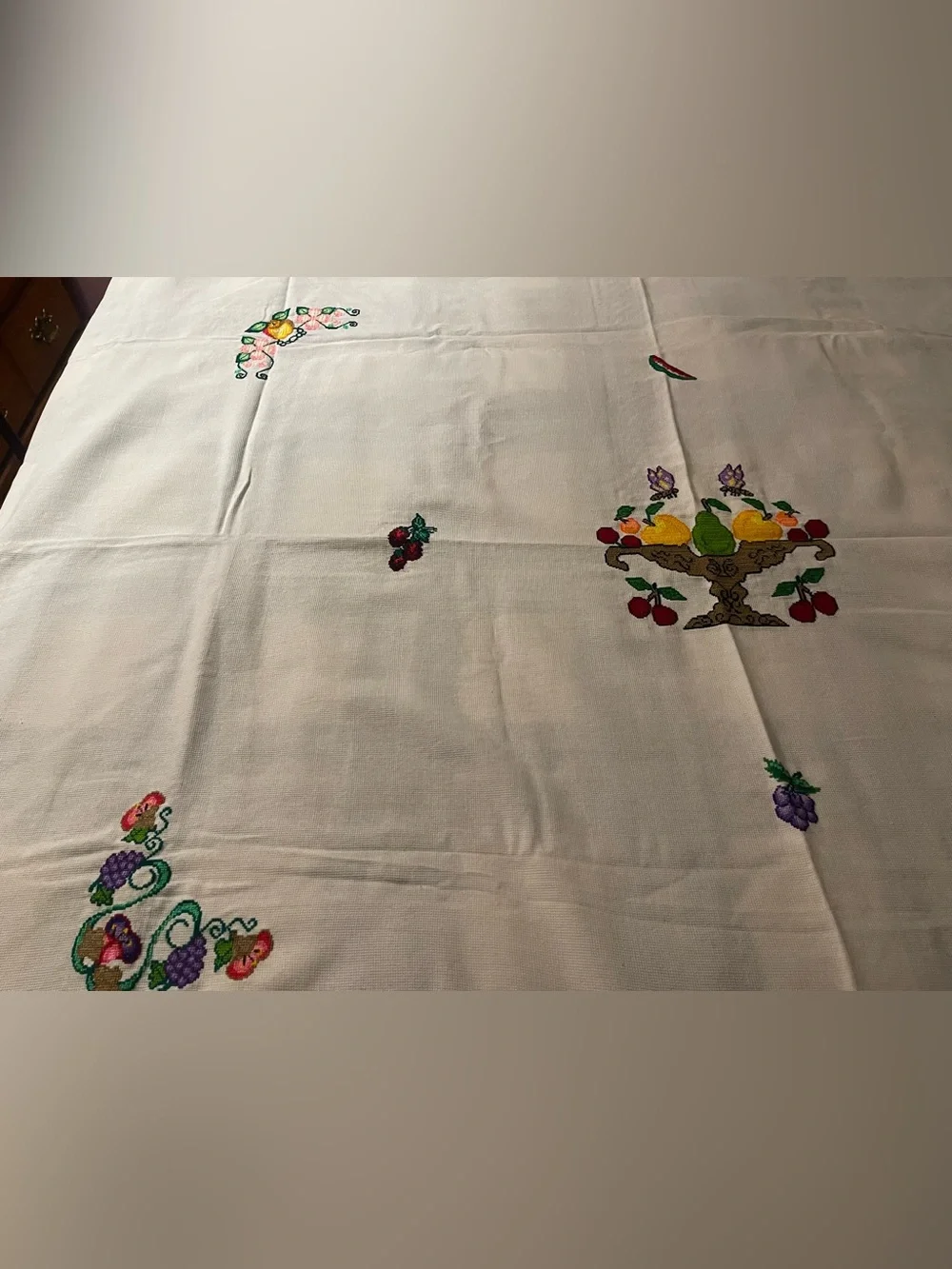 Send Offer Handmade Cross-stitch Fruit Centerpiece Tablecloth Colorful Fruit